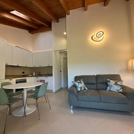 La Chicca Del Vara Apartman *